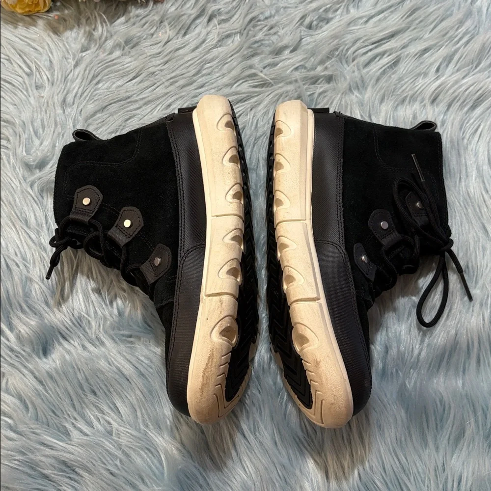 Sorel Black White Explorer Next Joan Waterproof Boots sz 9.5